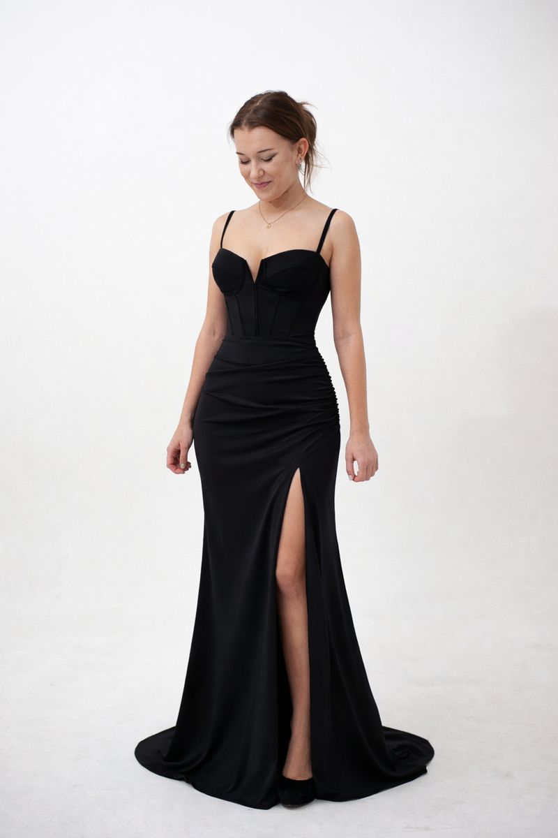 Večerní šaty NOIR